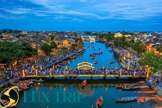 شهر هوی آن ویتنام: راهنمای سفر به شهر فانوس‌های رنگی و معماری باستانی